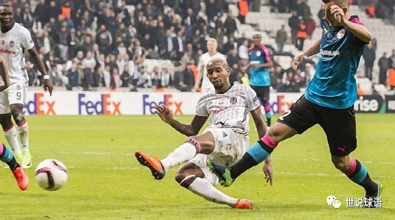  里昂定位球战术奏效连入两球锁定胜局  